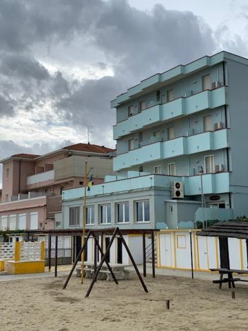 Hotel Acquamarina Viserba Rimini Bagian luar foto